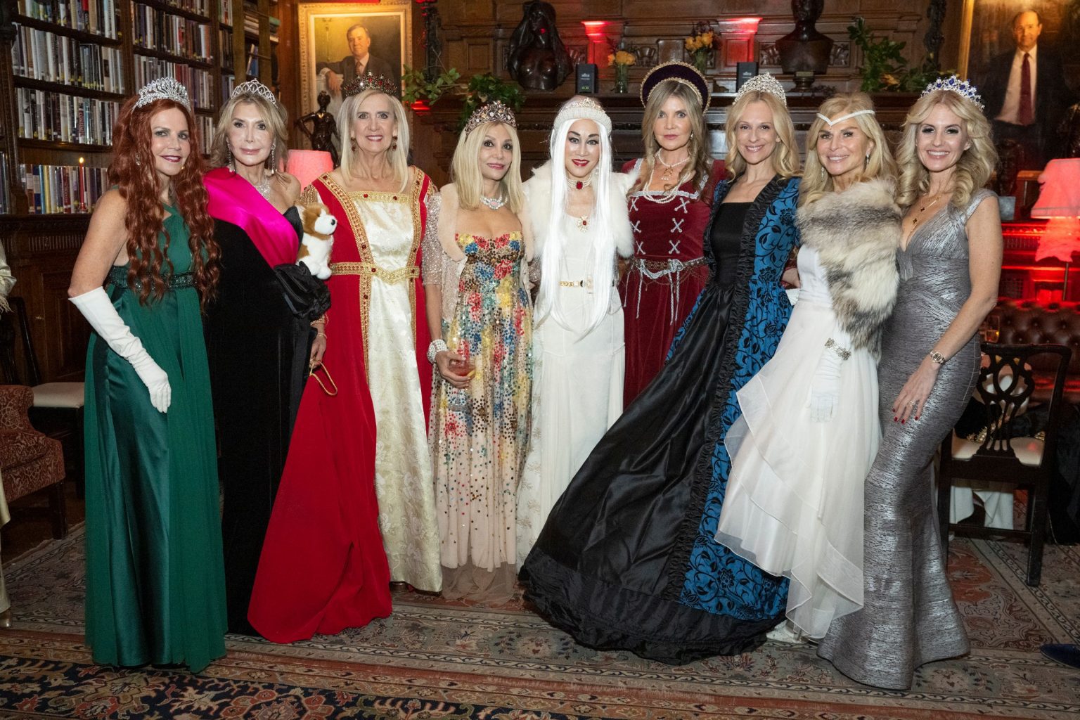 Leesa Rowland Hosts “The Royal Halloween Ball 2022”