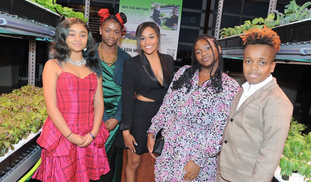 Academy Award Winner Ariana DeBose Helps NYC non-profit Teens for Food Justice Raise over $900,000 at its 10th Anniversary Gala