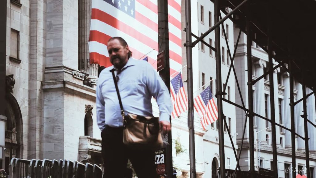 Famous Celebrities Living in New York: A Glimpse Into Their Glamorous ...