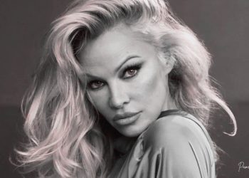 Pamela Anderson Net Worth 2025