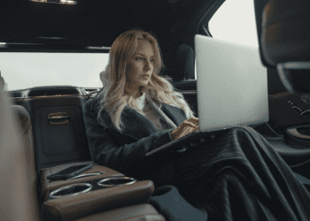 Photo by Tima Miroshnichenko from Pexels: https://www.pexels.com/photo/woman-in-blue-blazer-sitting-in-the-car-5717042/