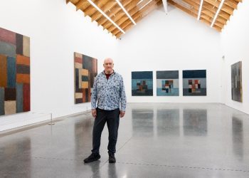 Sean Scully at the Sean Scully: The Albee Barn, Montauk exhibition opening at the 
Parrish Art Museum in May, 2025. Photo: Jenny Gorman, courtesy Parrish Art Museum