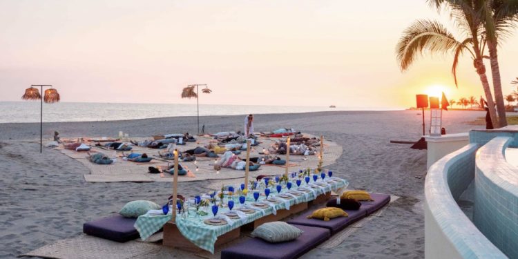 Casa Velas Grounding