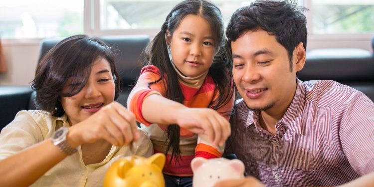 GoMyFinance.com Saving Money