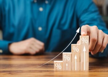 how to build wealth with a low income