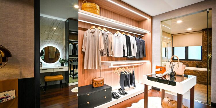 how to dress stylishly with a limited wardrobe