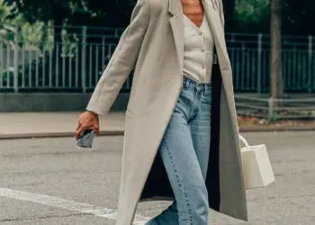 minimalist fashion outfits for busy professionals