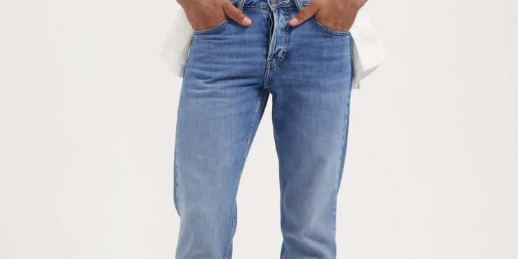 sustainable denim brands for men
