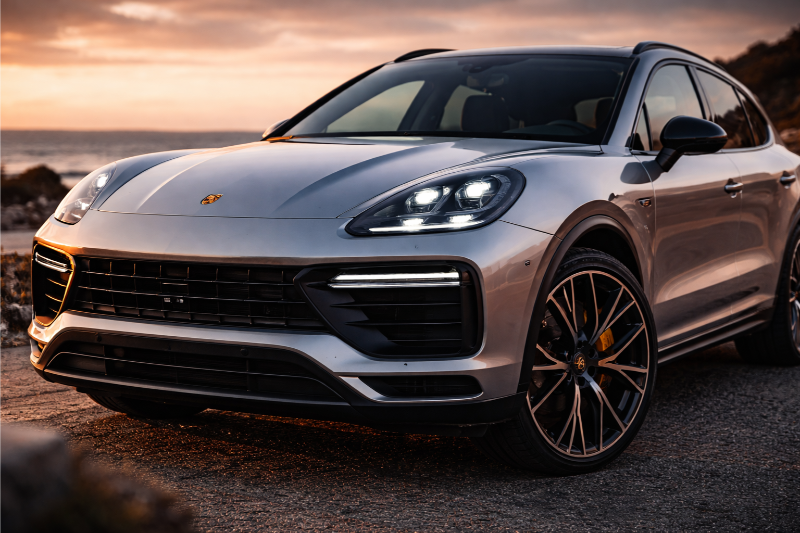 Porsche Cayenne 2026 Review Performance, Specs, and Luxury Compared