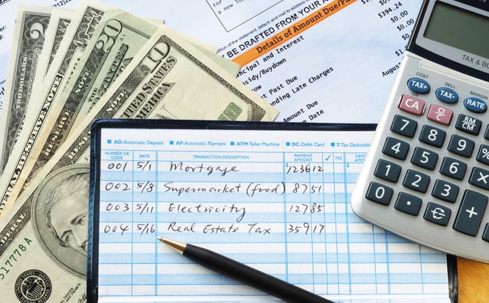 how to create a realistic monthly budget