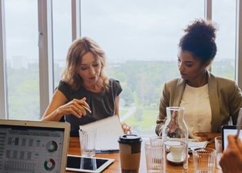 how to diversify investment portfolio safely