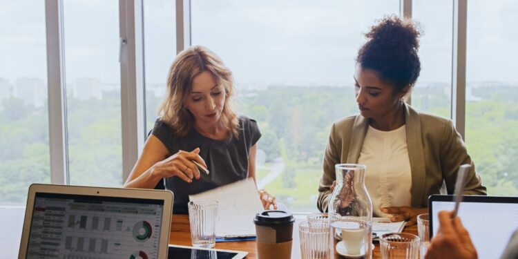 how to diversify investment portfolio safely