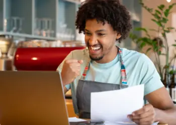 how to plan a realistic budget for irregular income