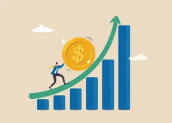 Understanding compound interest for wealth growth