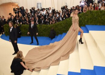 Priyanka Chopra (wearing Ralph Lauren) at arrivals for Rei Kawakubo & Comme des Garcons Costume Institute Gala - ARRIVALS 2, Metropolitan Museum of Art, New York, NY May 1, 2017. Photo By: Steven Ferdman/Everett Collection
