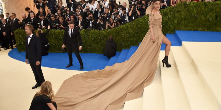 Priyanka Chopra (wearing Ralph Lauren) at arrivals for Rei Kawakubo & Comme des Garcons Costume Institute Gala - ARRIVALS 2, Metropolitan Museum of Art, New York, NY May 1, 2017. Photo By: Steven Ferdman/Everett Collection