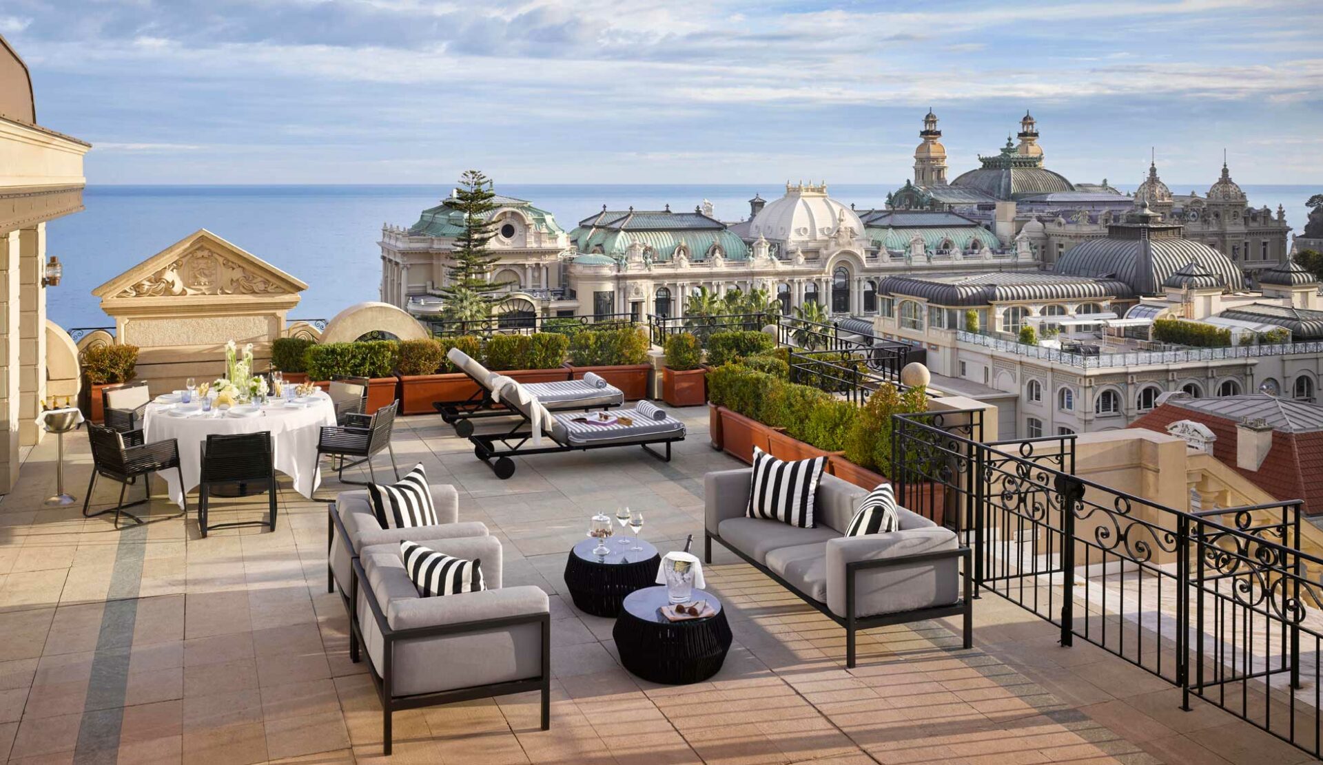 Suite Carre d'Or Hotel Metropole