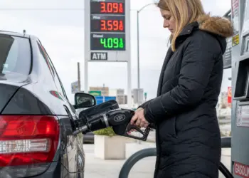 Oil Price Surge 2026: How Middle East Tensions Are Impacting Global Markets