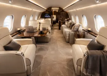 Private Jet Speed vs Comfort What Billionaires Actually Prefer