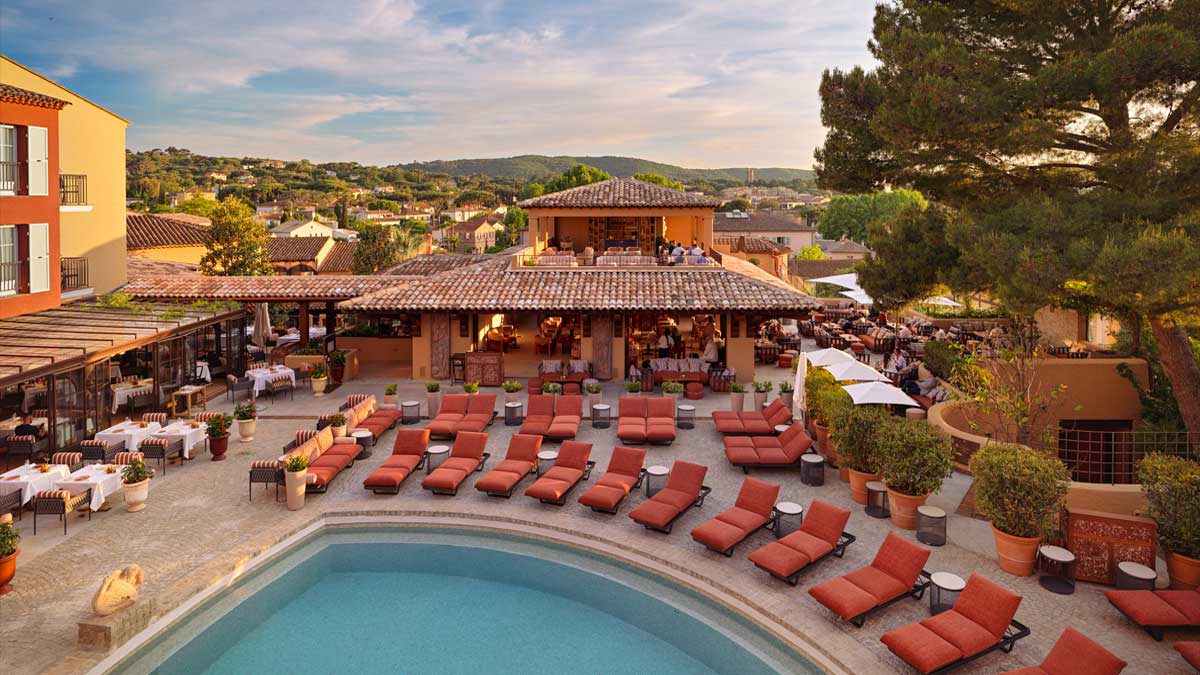 Hotel Byblos Pool Exterior