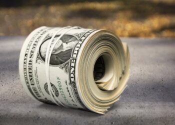 how to build a second income stream working full time