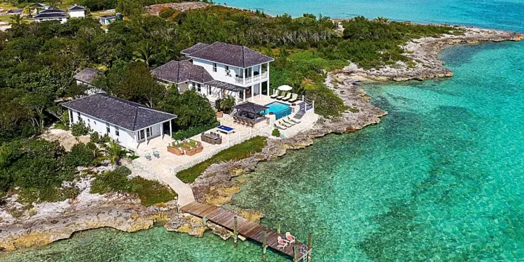 Crown Pigeon Island One of the Bahamas' Most Exclusive Island Escapes
