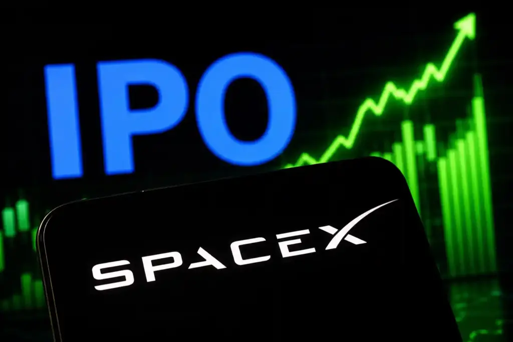 SpaceX Stock Surges After Its IPO What It Signals for Investors