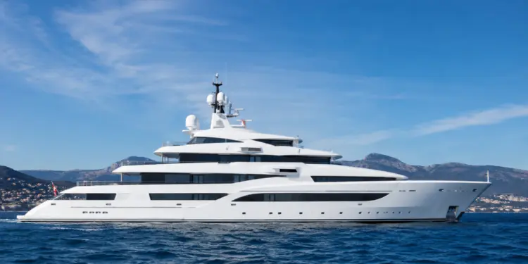 The Ultimate Superyacht Showdown Feadship, Lürssen, Oceanco, or Benetti