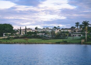 real estate financing luxury estate wealth portfolio