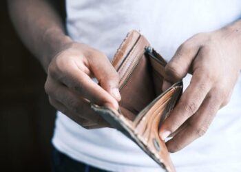how to make money with real estate no money down