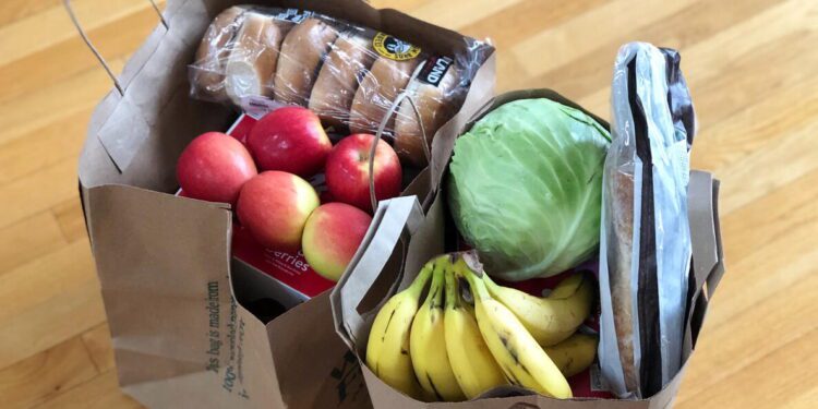 best ways to save money on groceries every month