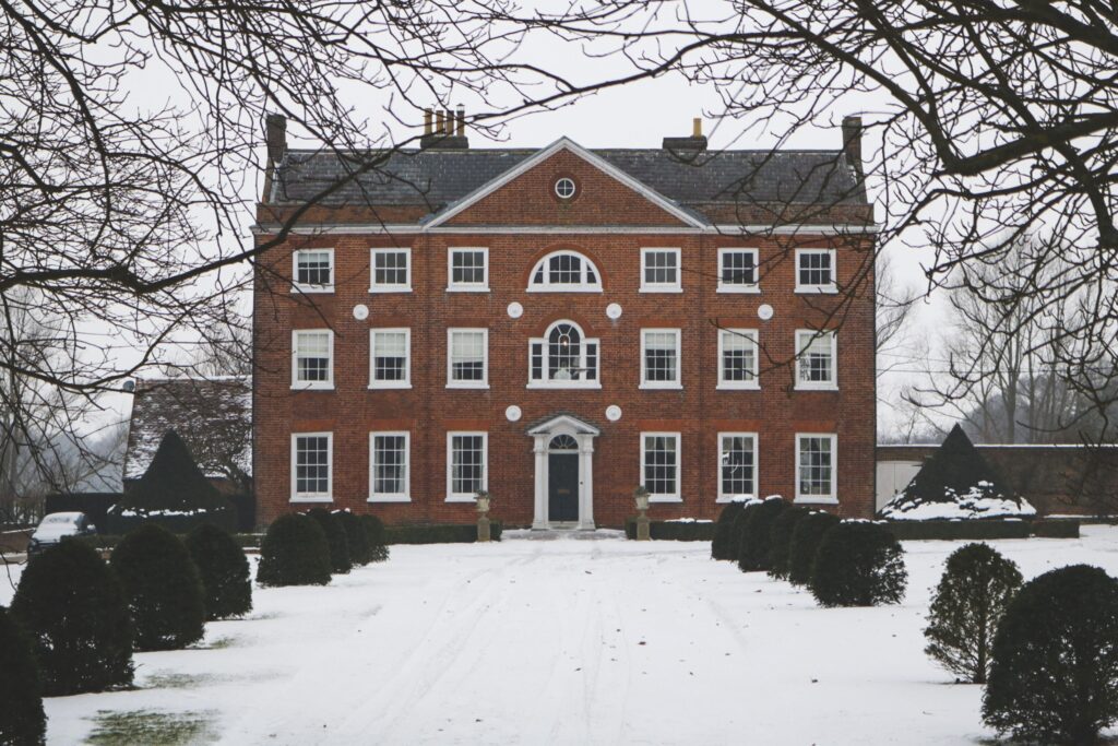 High-Efficiency Heating Strategies for Large Estates