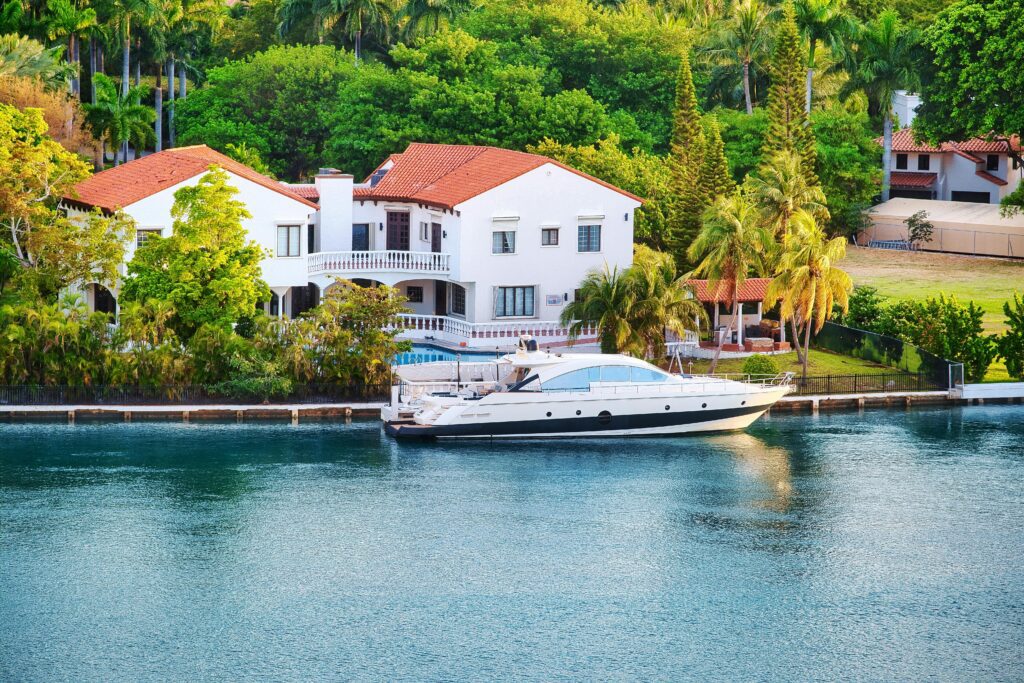 Miami Luxury Real Estate: Billionaire's Playground