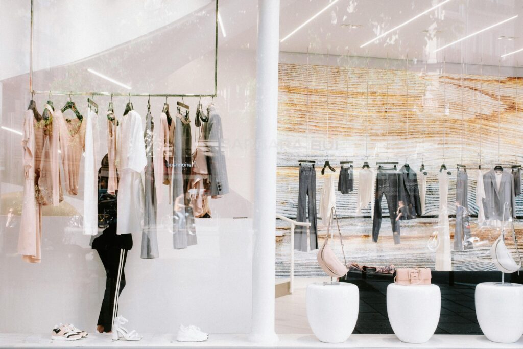 Popular Trends in the Luxury Fashion Industry