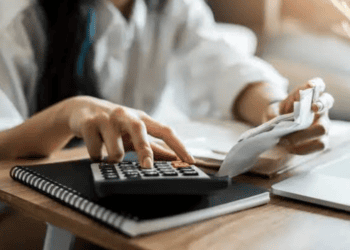 how to get out of debt quickly with low salary