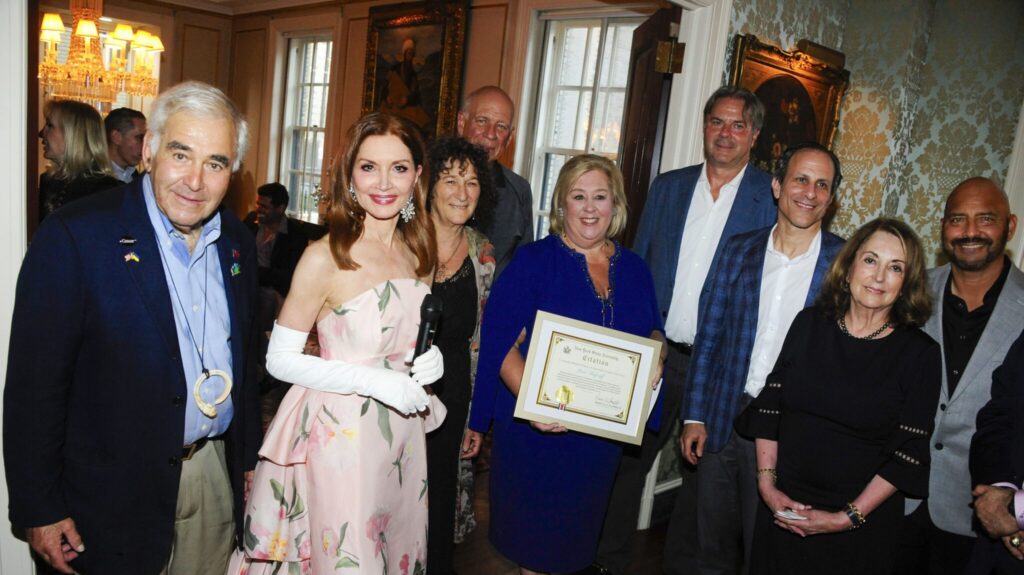 Jean Shafiroff Hosts a Distinguished New York Reception Celebrating the South Fork Natural History Museum