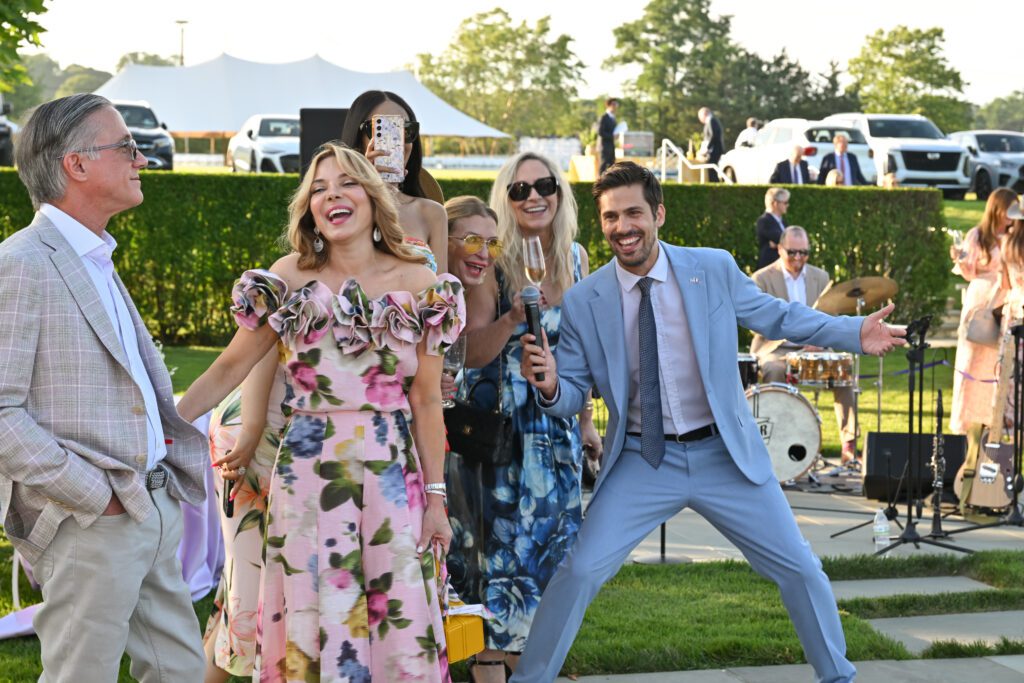 St. Tropez Spirit Shines in the Hamptons at French Heritage Society's Summer Soirée
