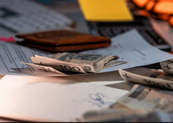 How to avoid common financial mistakes in your 20s