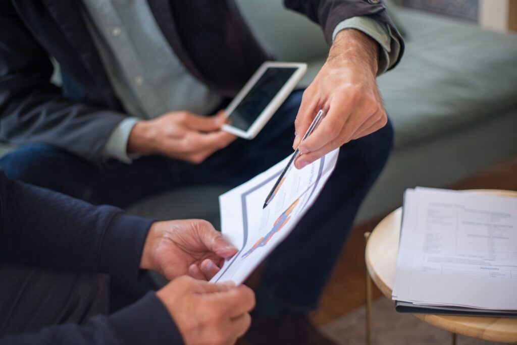 How Financial Professionals Build the Knowledge Needed to Advise Clients