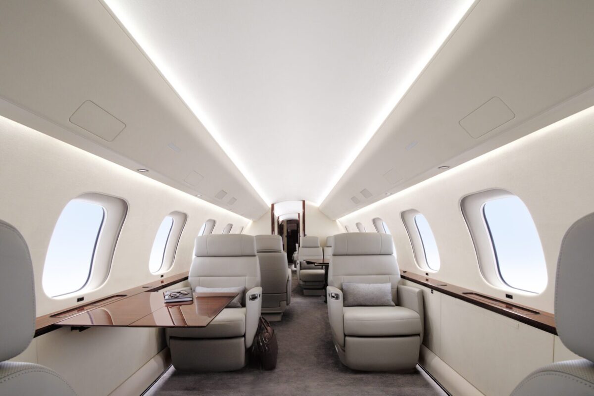 Global 7500 and Global 8000 Club Suite Facing Aft