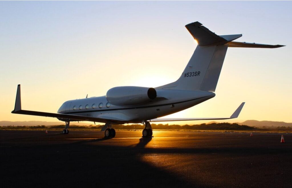 5 top luxury aviation programs for high-net-worth families
