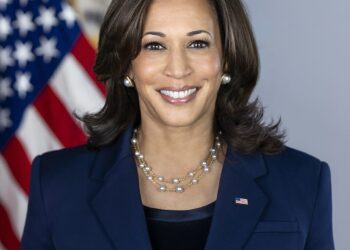 Kamala Harris in her official 2021 vice-presidential portrait